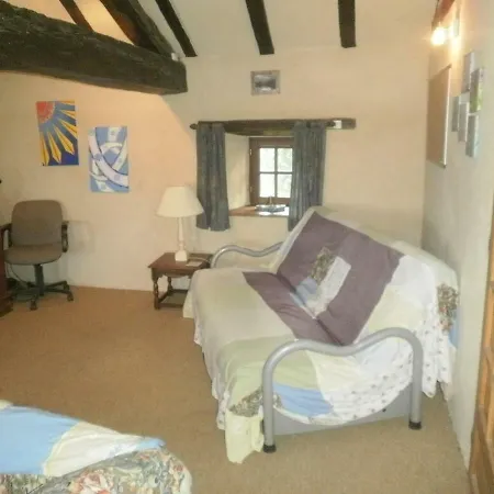 Chatelavy In A Regional Park Apartamento Mialet (Gard)