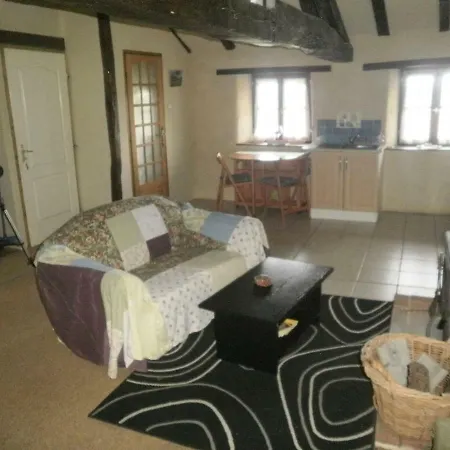 Chatelavy In A Regional Park Apartamento Mialet (Gard)